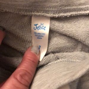 Justice Bottoms - Justice gray gym shorts size 7 Justice Bottoms - Justice gray gym shorts size 7